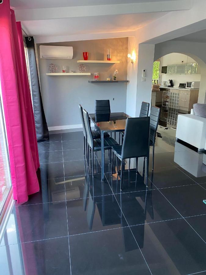 Cavaliere Apt 125M2 Piscine Le Lavandou Exteriér fotografie